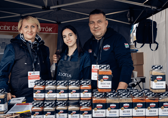 SunCity BBQ - rubok, grill fűszerek, oktatás és Kamado Bono sütők