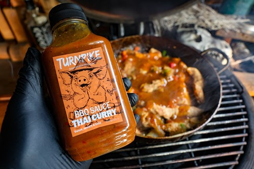 Turnpike Thai Curry BBQ szósz 425 g